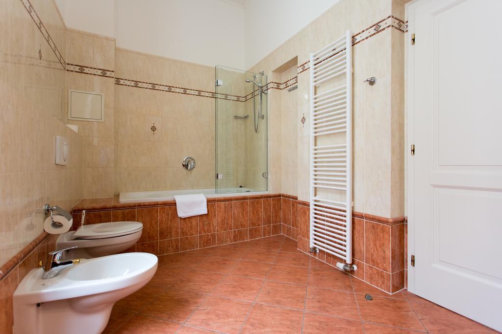 Hotel Ontario 3*