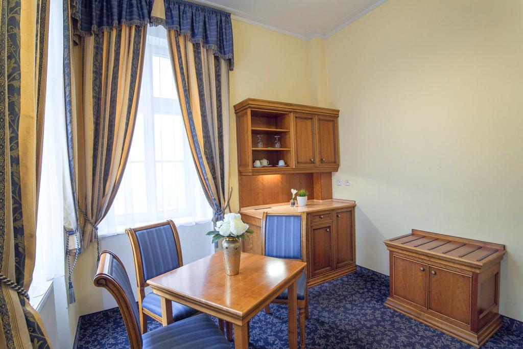 Ontario Hotel Karlsbad