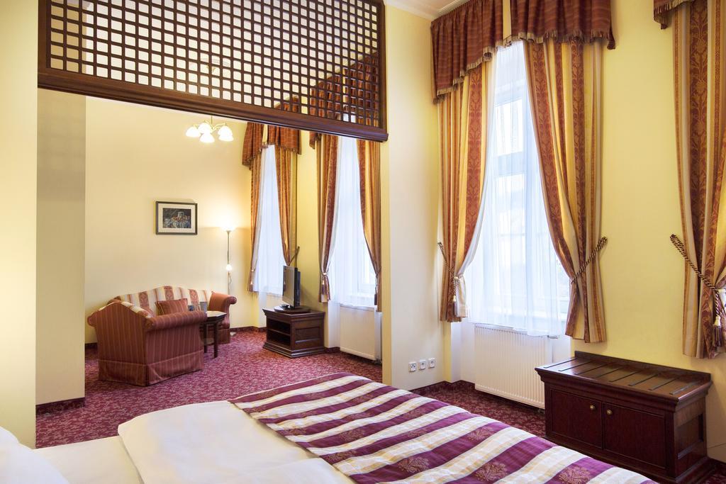 Hotel Ontario Karlsbad